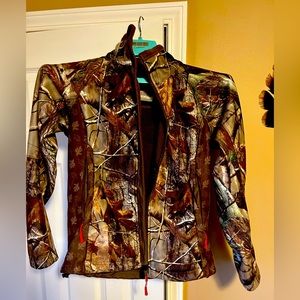 Cabelas women’s entire mid-late season hunt set